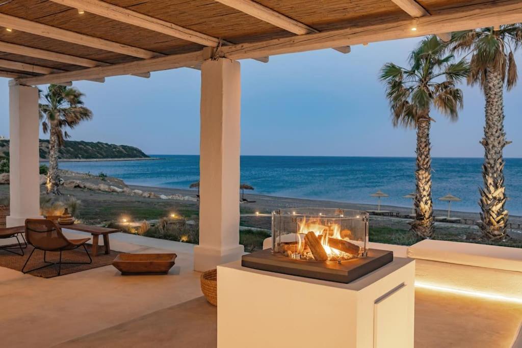 Beachfront Crystalia Lachania